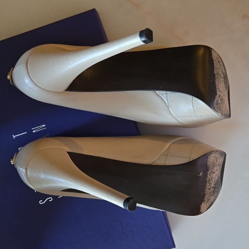 Stuart Weitzman Heels - Picture 7 of 12
